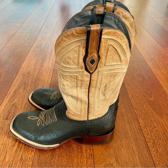 JOHN B. STETSON MEN'S BILLINGS BROWN SHARK SQUARE TOE BOOT 9 1/2 EE - Picture 8 of 16